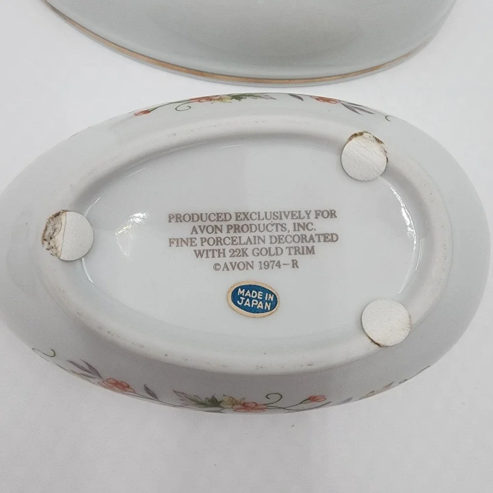 Vintage Avon Porcelain Treasure Egg Butterfly Fantasy 1974 22k Gold Trim